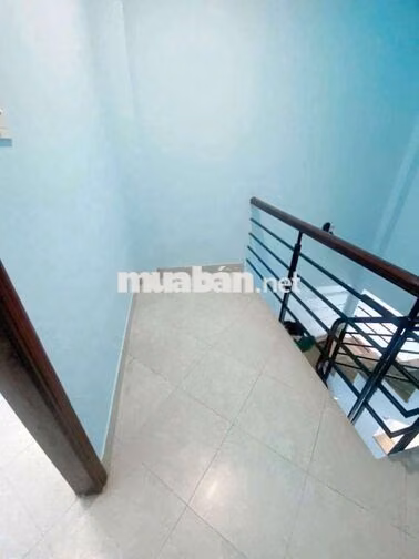 Nhà 3 tầng, 105m2, 3pn. Bình thạnh 