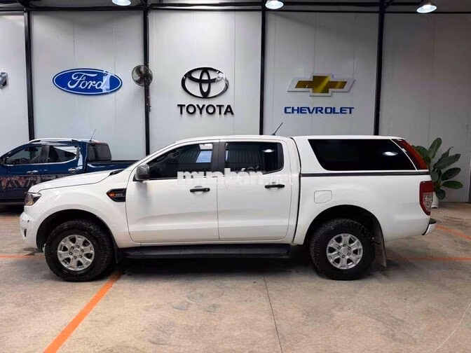 Ford Ranger XLS 2020 Số sàn