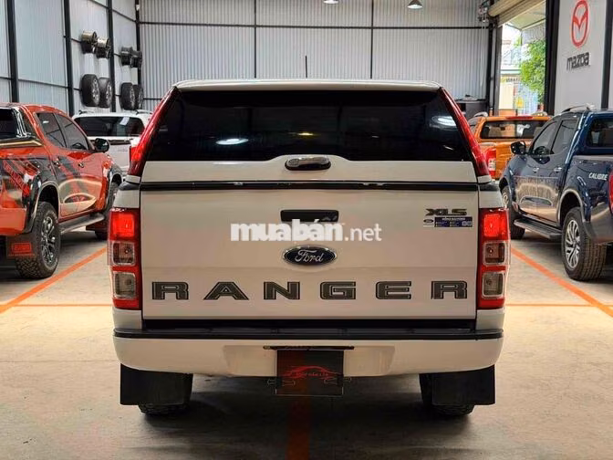 Ford Ranger XLS 2020 Số sàn