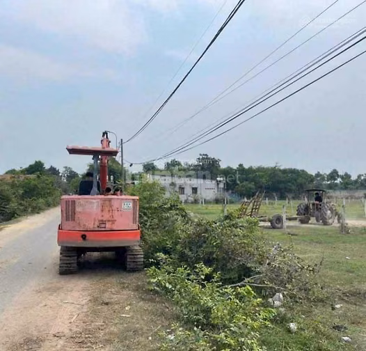 Bán gấp 300m2 đất đường nhựa chợ Phước Thạnh, Củ Chi. Giá 850 triệu