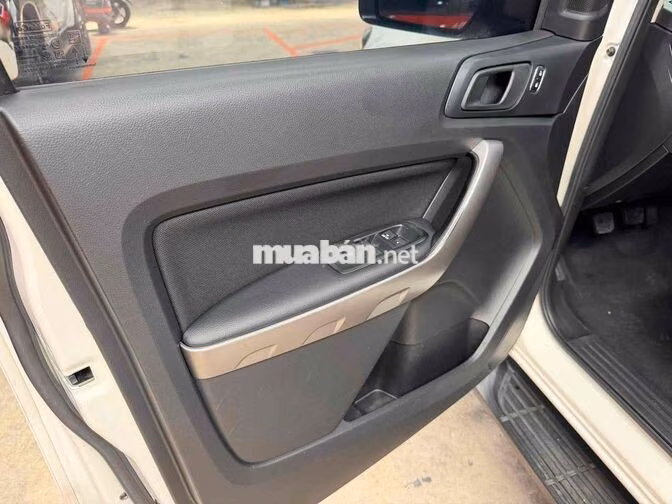 Ford Ranger XLS 2020 Số sàn
