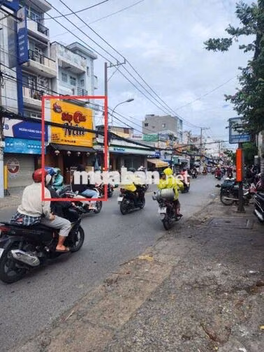 MẶT TIỀN LÊ ĐỨC THỌ CẠNH TRƯỜNG HỌC