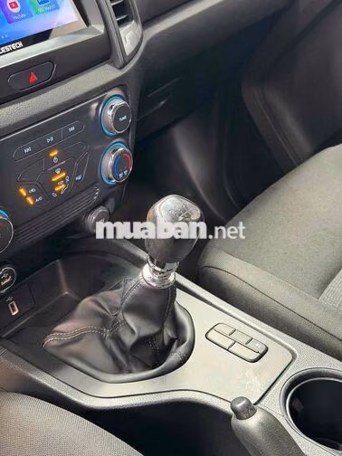 Ford Ranger XLS 2020 Số sàn