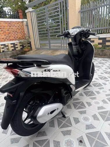 Honda SH Mode 2018 Trắng, Đen 18008 km