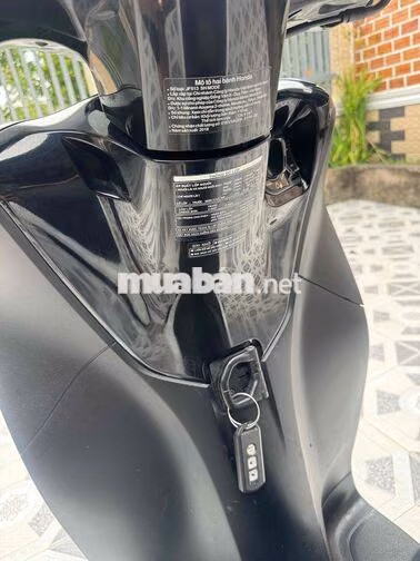 Honda SH Mode 2018 Trắng, Đen 18008 km