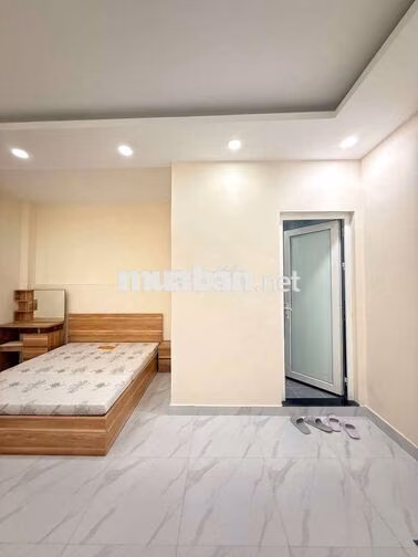 Nhà riêng, 3 tầng×53m2. ngang lớn, vài bước chân ra đường nhựa 2 Ô tô
