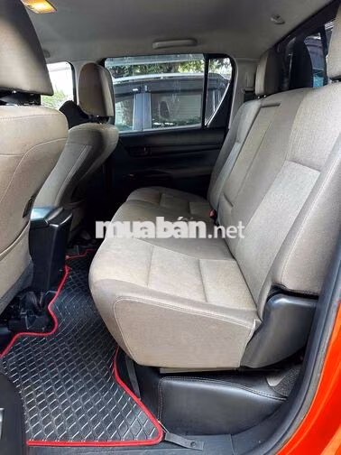 Toyota Hilux 2018AT đk2019 siêu đẹp