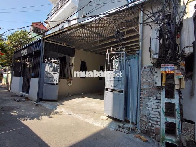 Cho thuê xưởng giá rẻ: xưởng mặt bằng điện tích 100m2, đường 2,5m