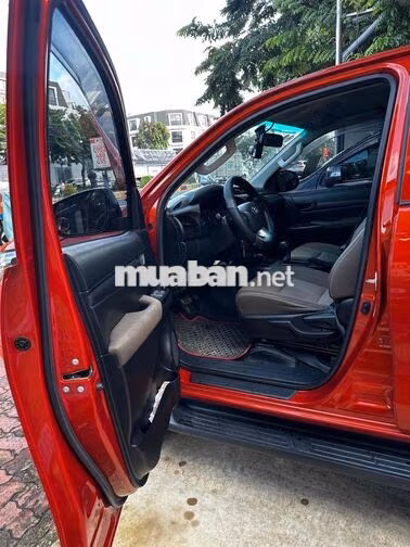 Toyota Hilux 2018AT đk2019 siêu đẹp