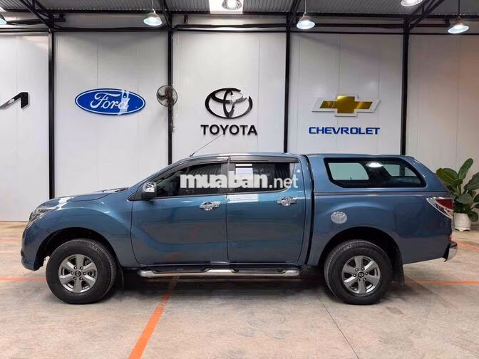 Mazda BT50 2016 số sàn 2 cầu
