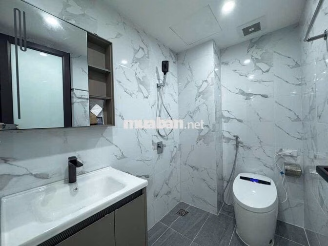 Siêu phẩm CCMN 2n1k 40m2 Full nội thất, máy giặt riêng tại Quan Nhân