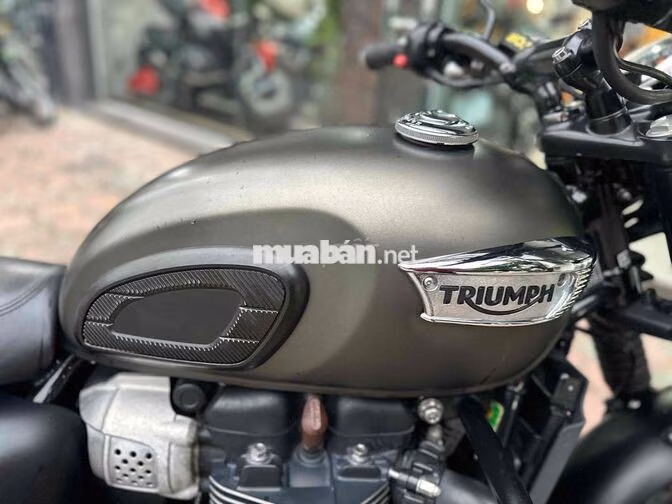 Triumph T100 2020 Xám 15000 km