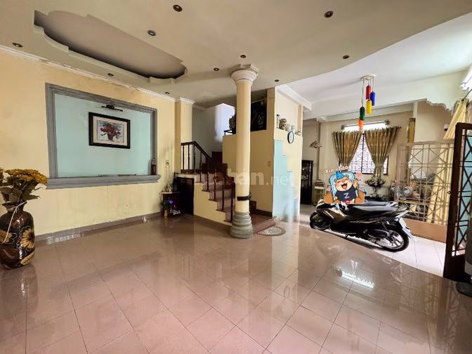 Gần 70m2- Ngay ĐH CN4- Chợ Gò Vấp- Chỉ 6 Tỷ Nhỉnh