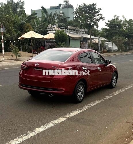 Mazda Mazda 2 Số tự động Xăng 5 chỗ Đỏ