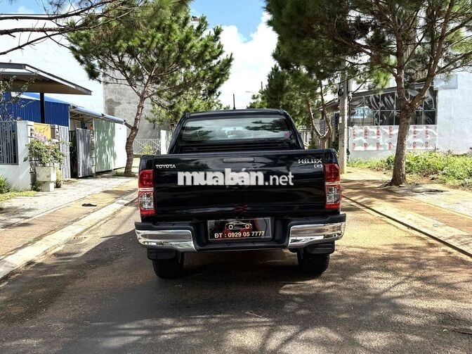 Toyota Hilux 5 chỗ Dầu Sàn Đen