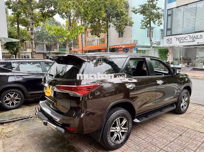 Toyota Fortuner 2017 AT 4x2 Tự động Nâu