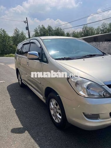 Toyota Innova 2006 Bạc 8 chỗ