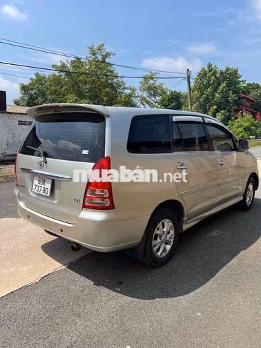 Toyota Innova 2006 Bạc 8 chỗ