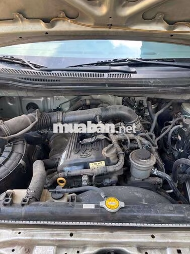 Toyota Innova 2006 Bạc 8 chỗ