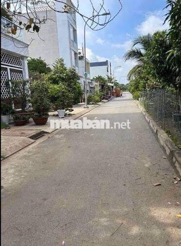 Bán đất kdc Bình Điền. DT 5x22=110m full thổ cư.