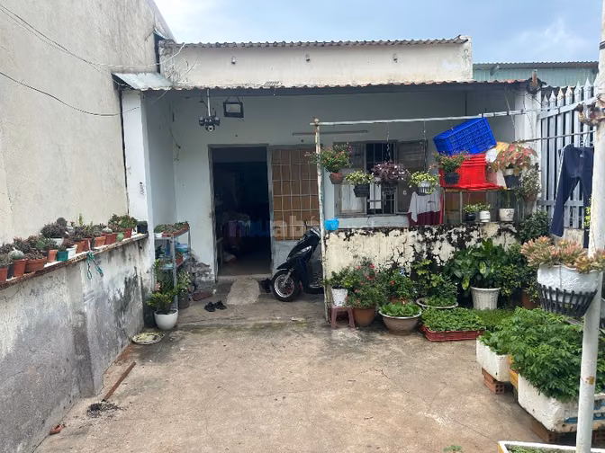 nhà cấp 4 ngay khu Khang Linh 