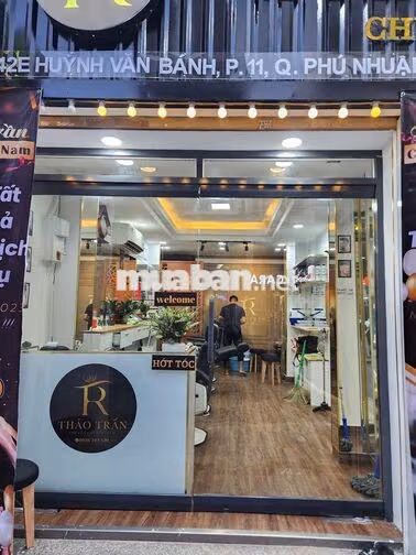 Cho thuê mặt bằng: Mặt tiền: 142E Huỳnh Văn Bánh, P.11, Q. Phú Nhuận