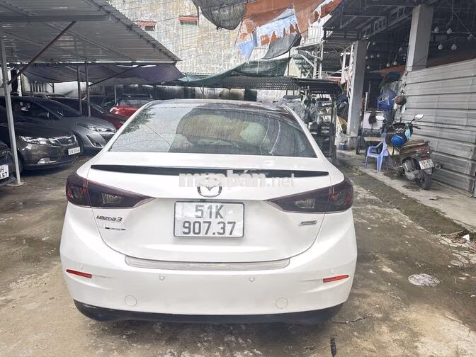 Mazda Mazda 3 2019 Trắng 90000 km