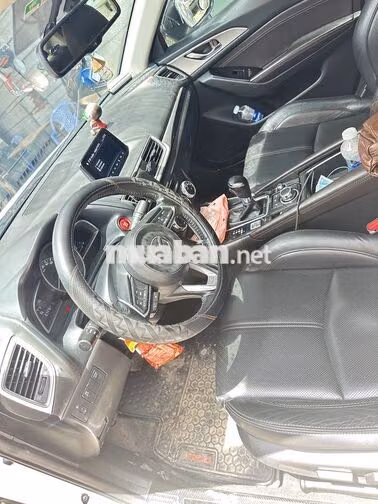 Mazda Mazda 3 2019 Trắng 90000 km