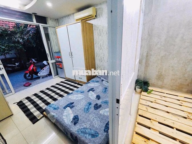 CĂN HỘ 2 PN NGAY MẶT TIỀN ĐƯỜNG THÀNH THÁI CÁCH HSU 100 M đi xe