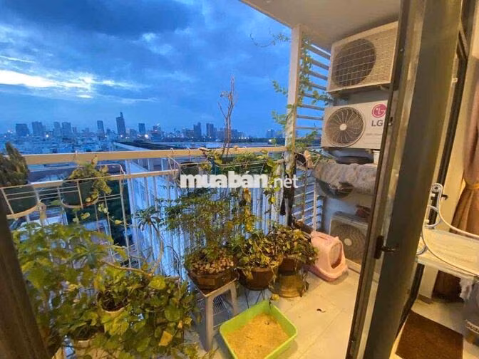 Mình cần bán Riva Park Q4 view Bitexco