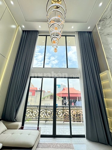Nhà đẹp gần Aeon Mall - Long Biên, gara 2 ô tô, 65m x 6 tầng thang máy