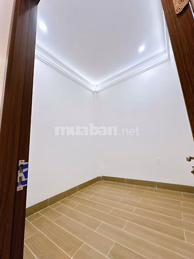 chủ cần bán gấp nhà quận 12 tô ký