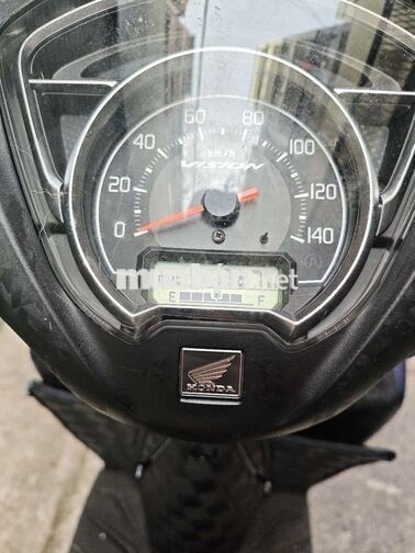 Honda Vision T12/2025 Xanh 1300 km