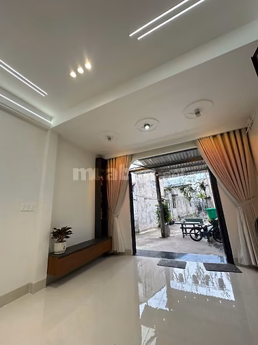 chủ cần bán gấp nhà quận 12 tô ký