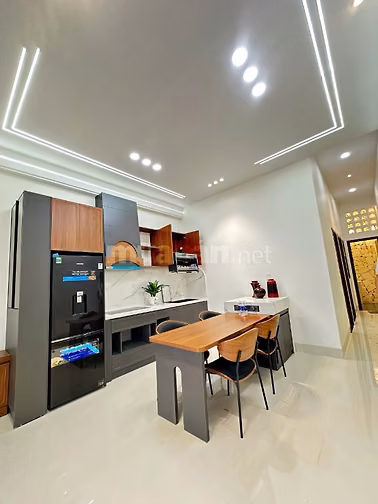 chủ cần bán gấp nhà quận 12 tô ký
