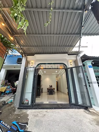 chủ cần bán gấp nhà quận 12 tô ký
