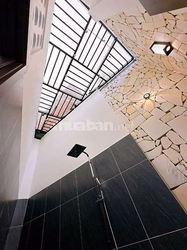 chủ cần bán gấp nhà quận 12 tô ký