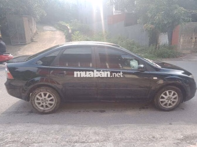 Ford Focus Số tự động Đen 5 chỗ
