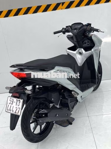 Honda Vario 150 2021 Bạc,Đen ( Góp 50%