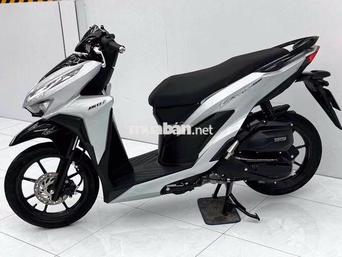 Honda Vario 150 2021 Bạc,Đen ( Góp 50%