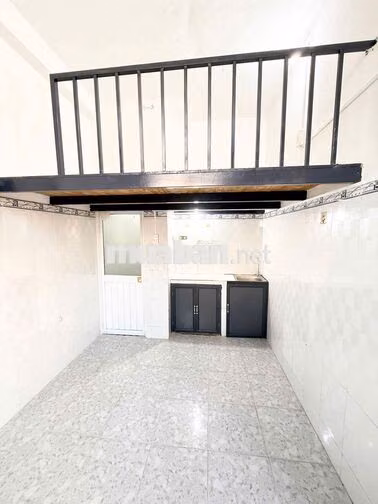 🌟 PHÒNG TRỌ BAN CONG  – GIÁ RẺ  - SÁT VINCOM THỦ ĐỨC 100M