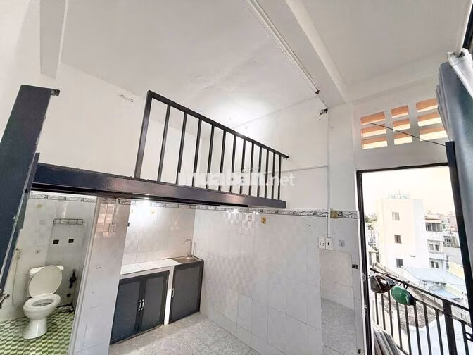 🌟 PHÒNG TRỌ BAN CONG  – GIÁ RẺ  - SÁT VINCOM THỦ ĐỨC 100M