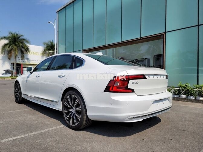 Volvo S90 Ultra B6 AWD LWB 2025 Trắng