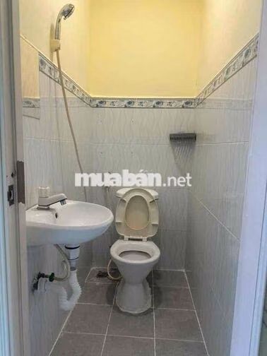 Nhà Thuê Hẻm Xe Hơi Hàn Hải Nguyên 8 Triệu 2pn - 2wc
