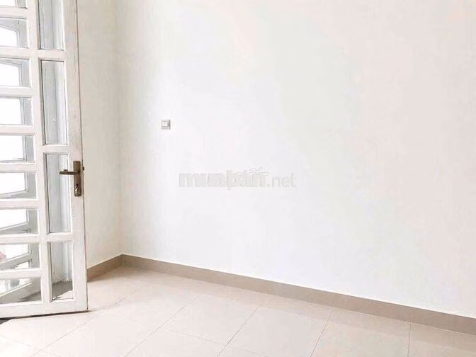 GẦN CHỢ - NHÀ THỜ TAM HÀ NHÀ 2 LẦU 6PN 3WC Ở GIA ĐÌNH+ VPCTY+ KD ONL