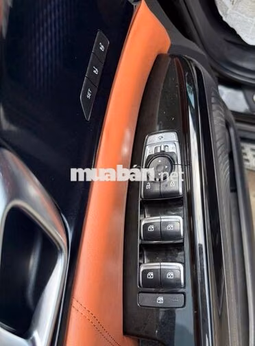 Canival Premium 7ghế 2.2D,  máy dầu 2023