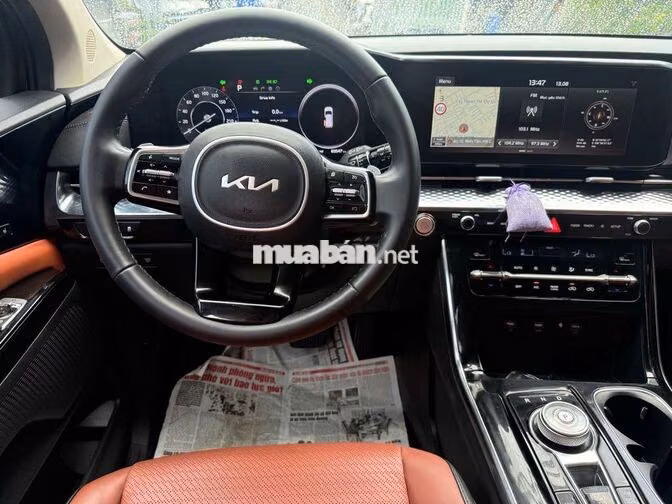 Canival Premium 7ghế 2.2D,  máy dầu 2023