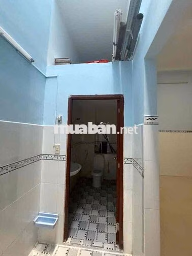 nhà thuê Nguyễn trọng trí an lạc a bình Tân DT 270m giá 15tr