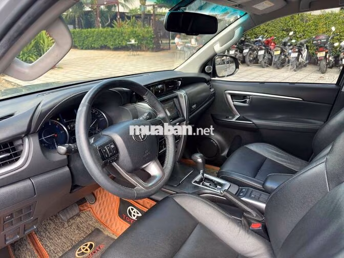 Toyota Fortuner 2.4AT 2022