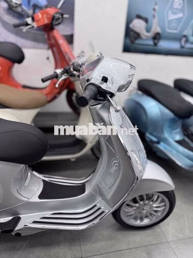 Piaggio Vespa Sprint 125 ABS iGet Bạc